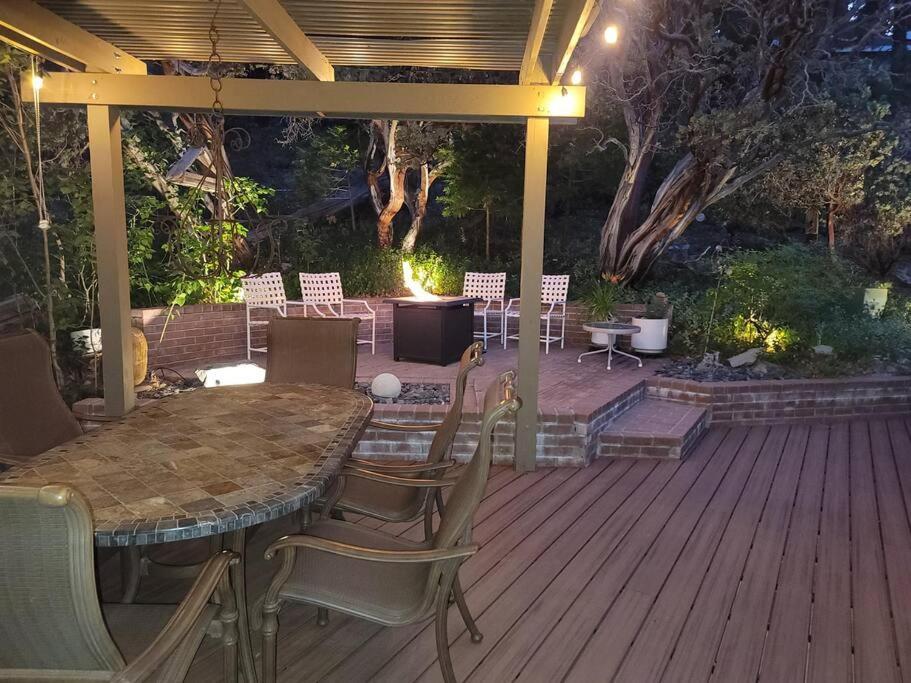 Casa De Los Arboles! Delight & Solitude Abound! Pine Cove Exterior foto